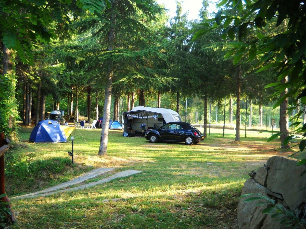 Camping Grondola - Federicofarm Pontremoli Ruang foto